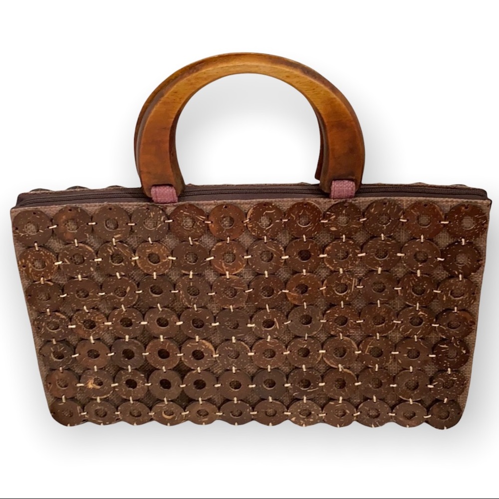 Large Handmade Coconut Shell Hand Bag - Picture 2 of 14